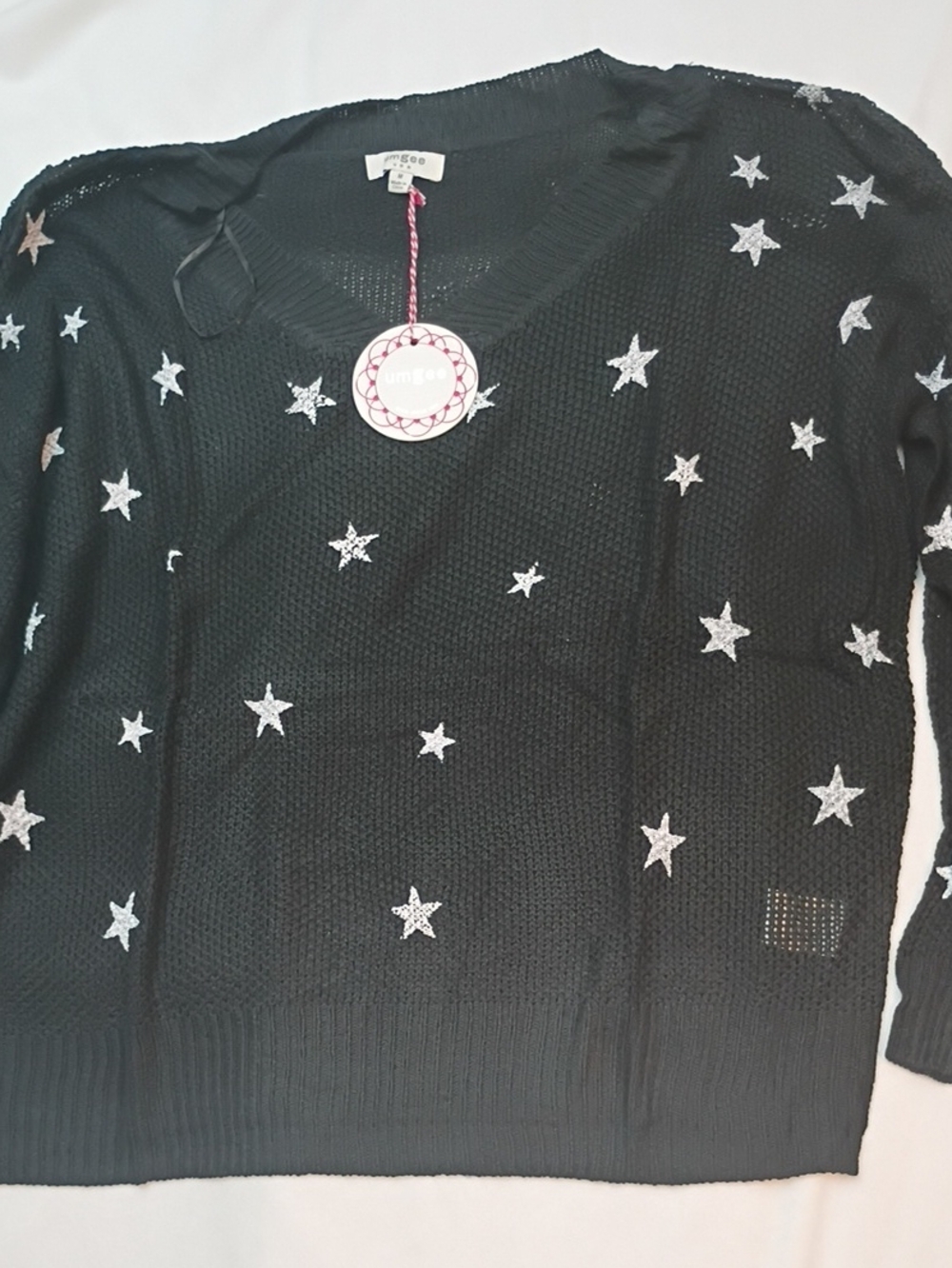 Umgee medium Black V-Neck Sweater with Silver Star Accents P42